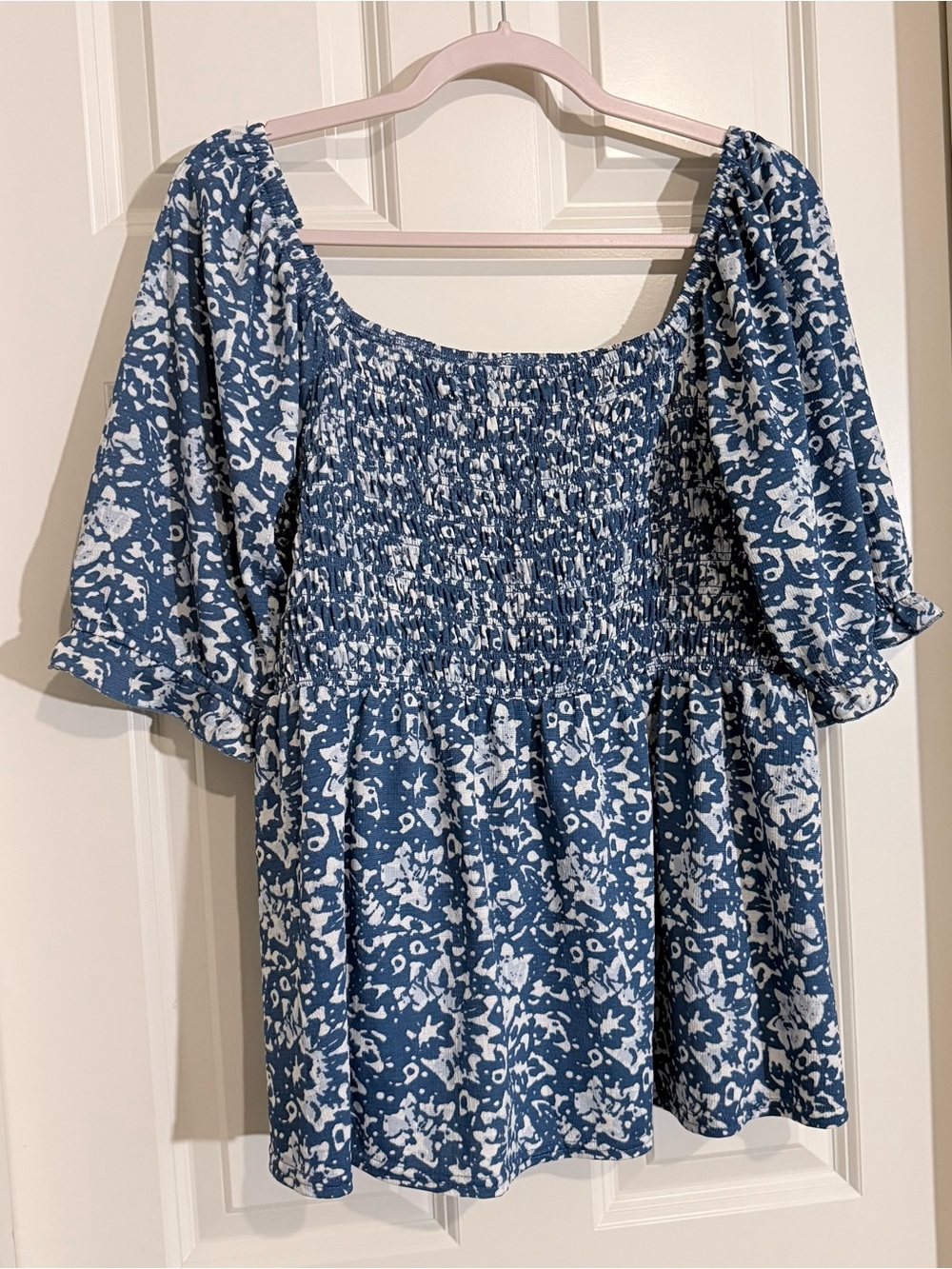 MELLODAY Blue and White Smocked Peasant Top